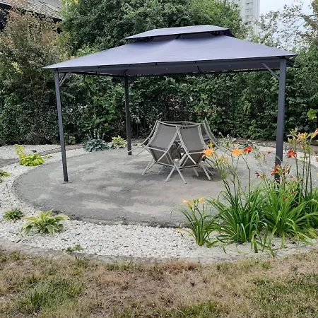 Zluty A6 V Chomutove *